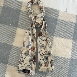 Arbii Label girls or women hair tie